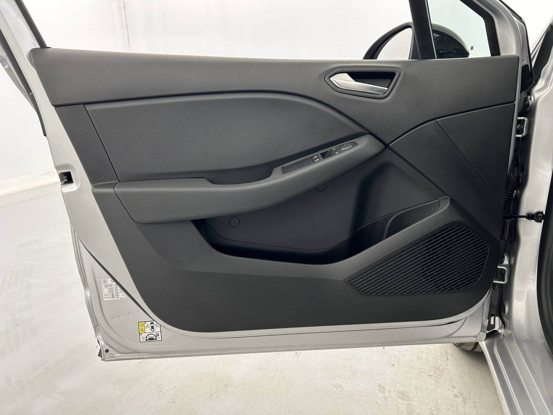 Vente en ligne Renault Clio 5 Clio TCe 90 au prix de 14 350 €