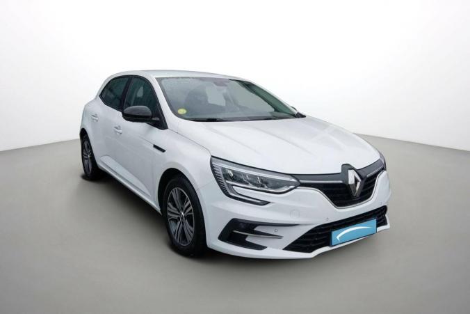 Vente en ligne Renault Megane 4  Blue dCi 115 EDC au prix de 22 100 €