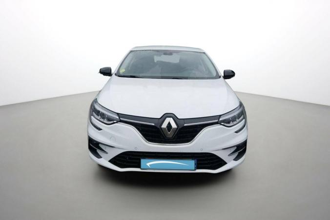 Vente en ligne Renault Megane 4  Blue dCi 115 EDC au prix de 22 100 €