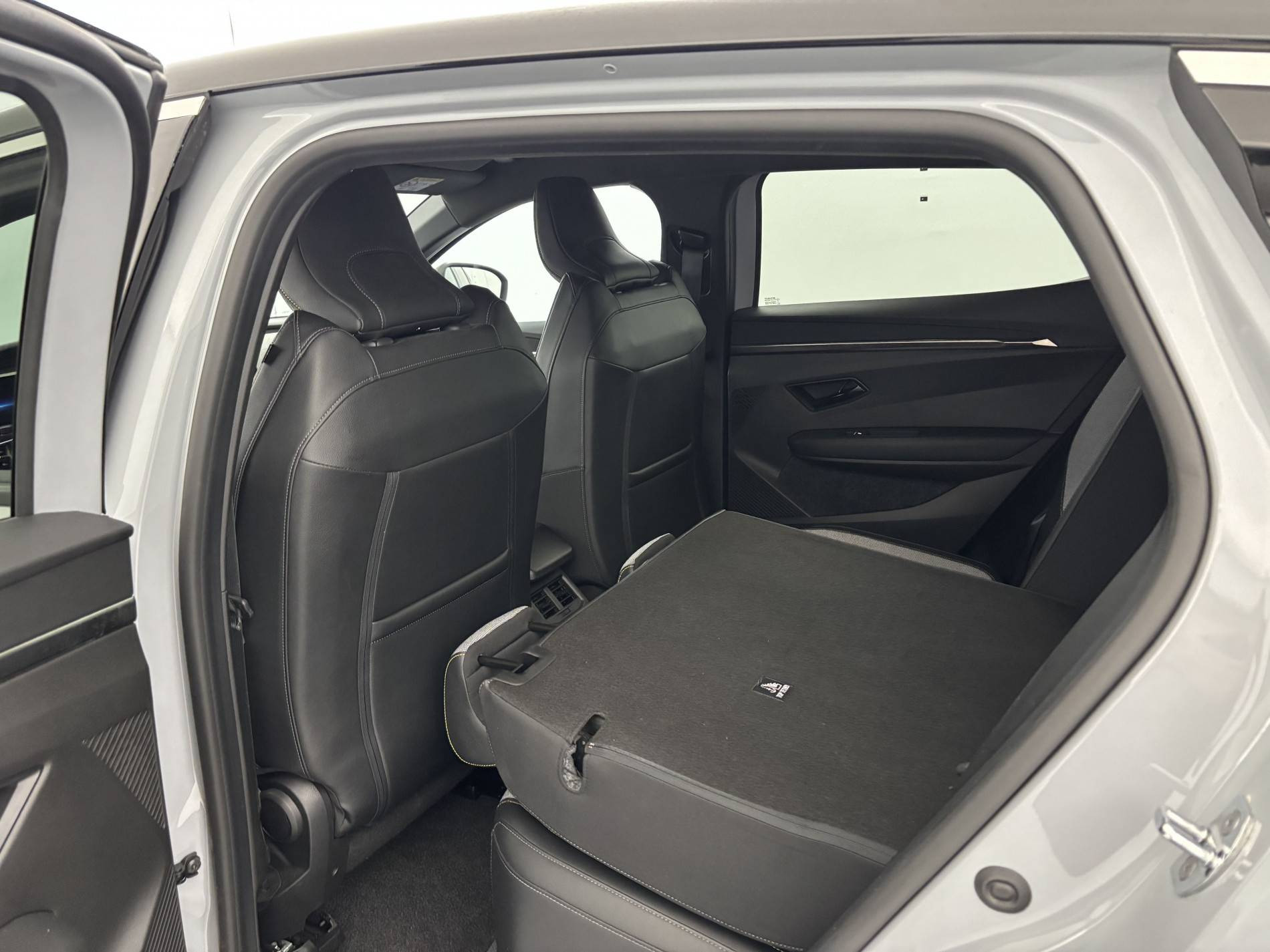 Vente en ligne Renault Megane E-Tech  EV60 220 ch super charge au prix de 23 250 €