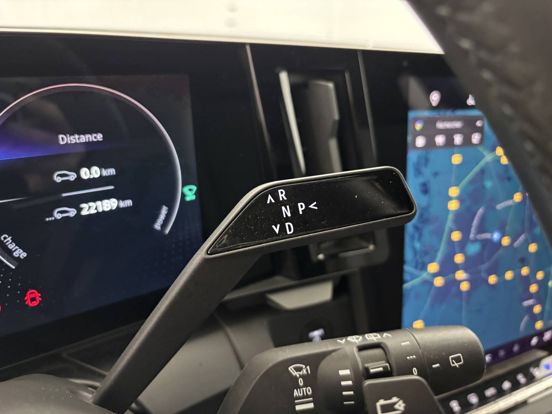 Vente en ligne Renault Megane E-Tech  EV60 220 ch super charge au prix de 23 250 €