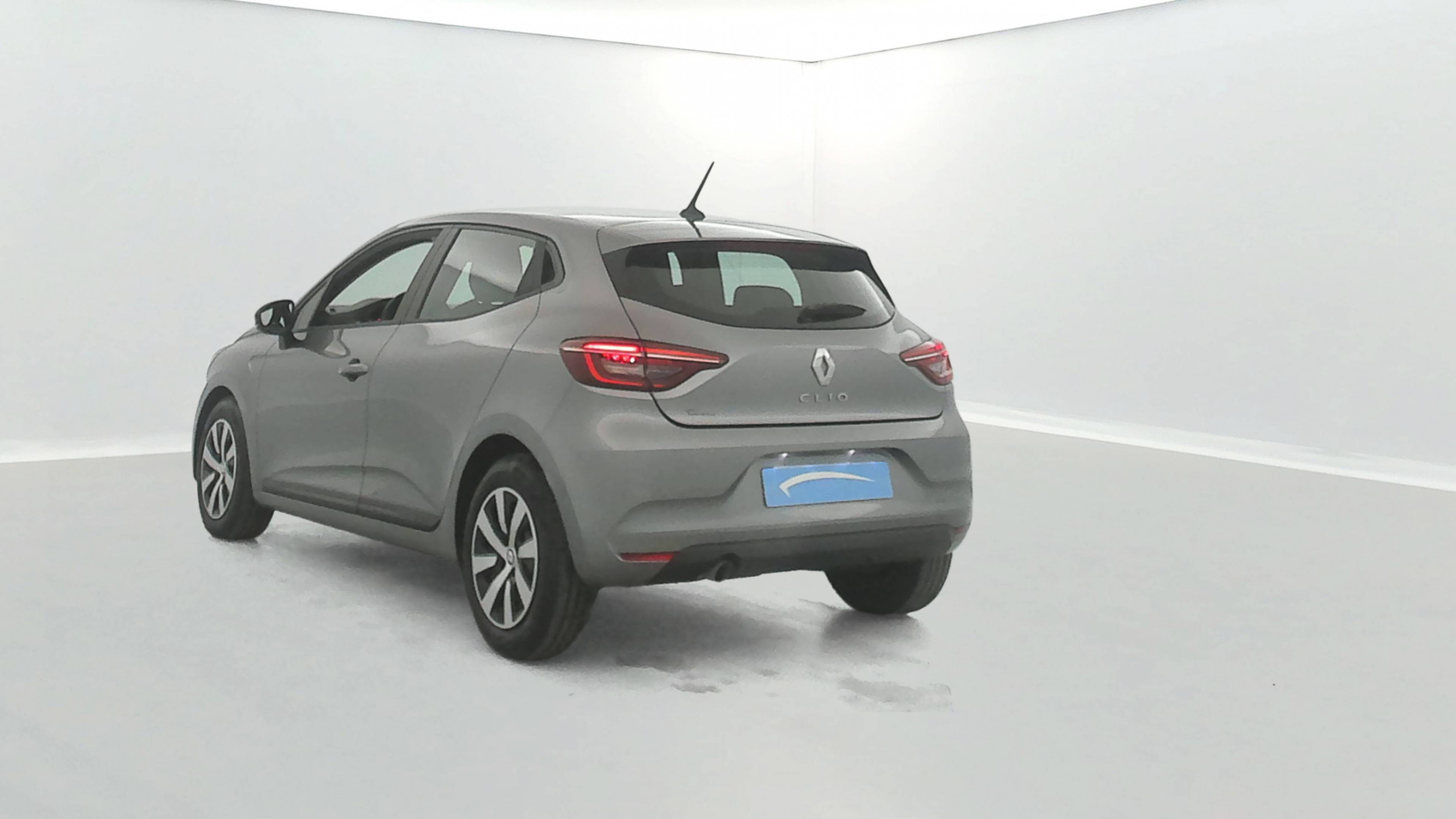 Vente en ligne Renault Clio 5 Clio TCe 90 au prix de 14 100 €