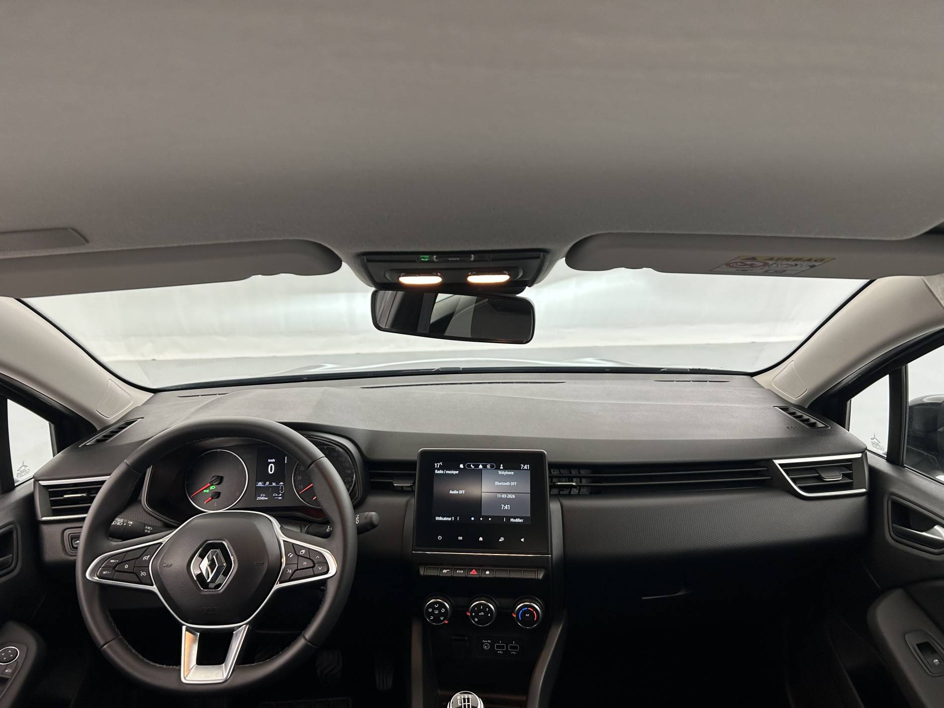 Vente en ligne Renault Clio 5 Clio TCe 90 au prix de 14 100 €