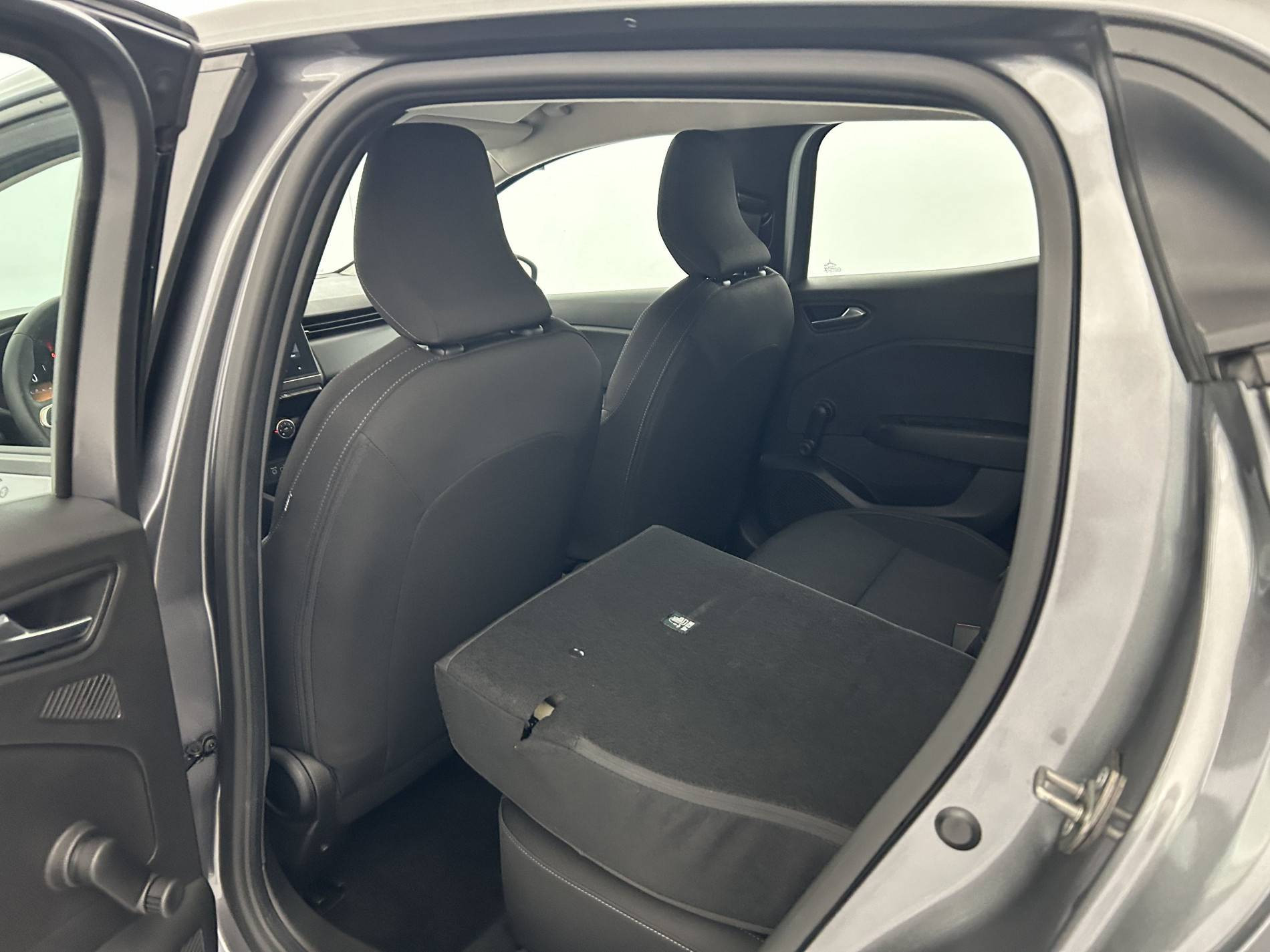 Vente en ligne Renault Clio 5 Clio TCe 90 au prix de 14 100 €