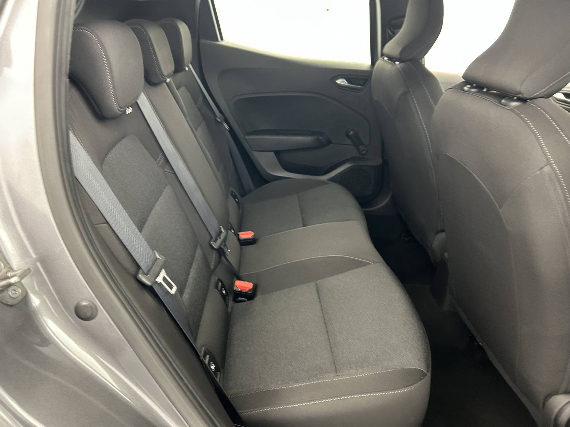 Vente en ligne Renault Clio 5 Clio TCe 90 au prix de 14 100 €