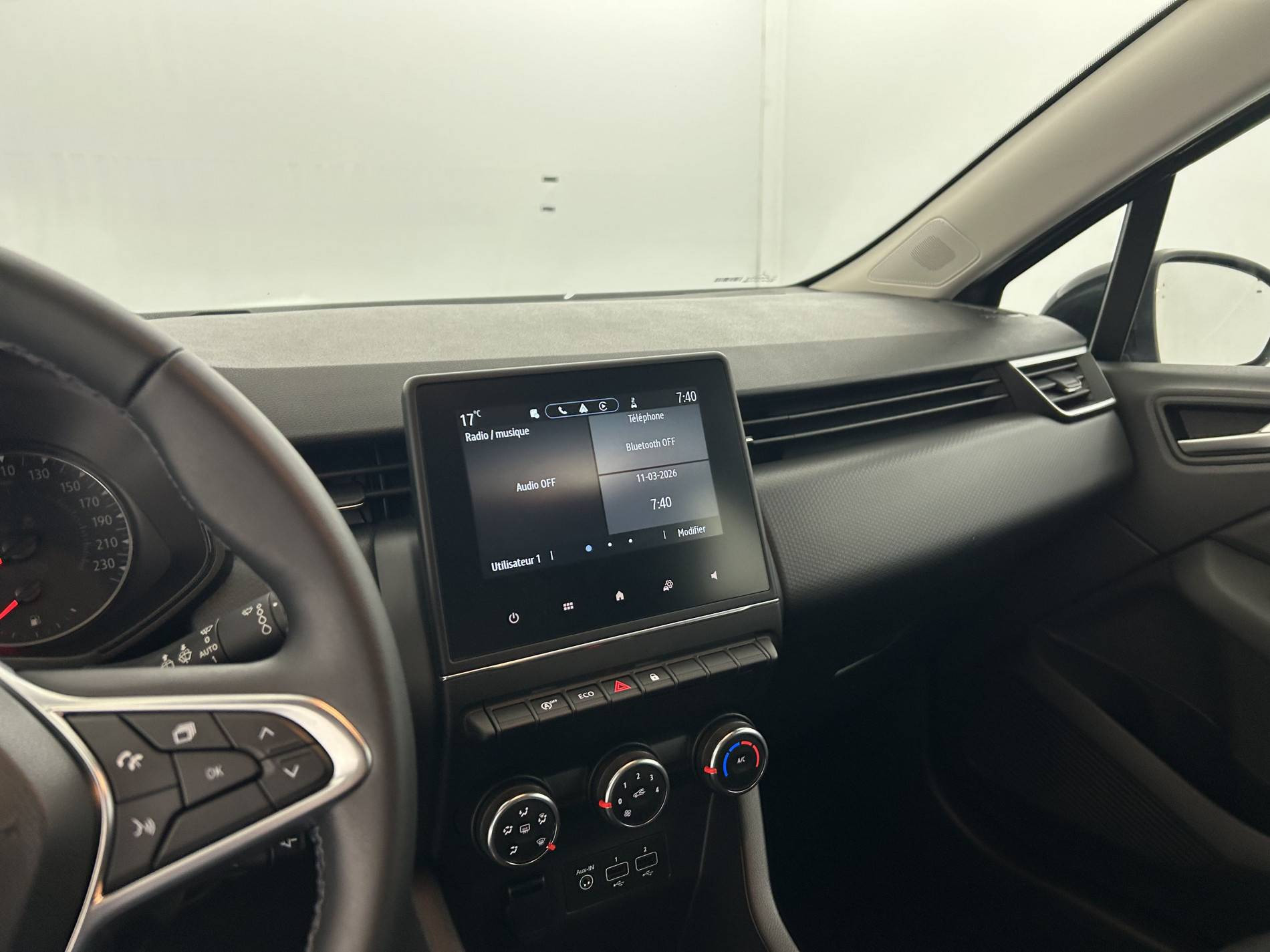 Vente en ligne Renault Clio 5 Clio TCe 90 au prix de 14 100 €