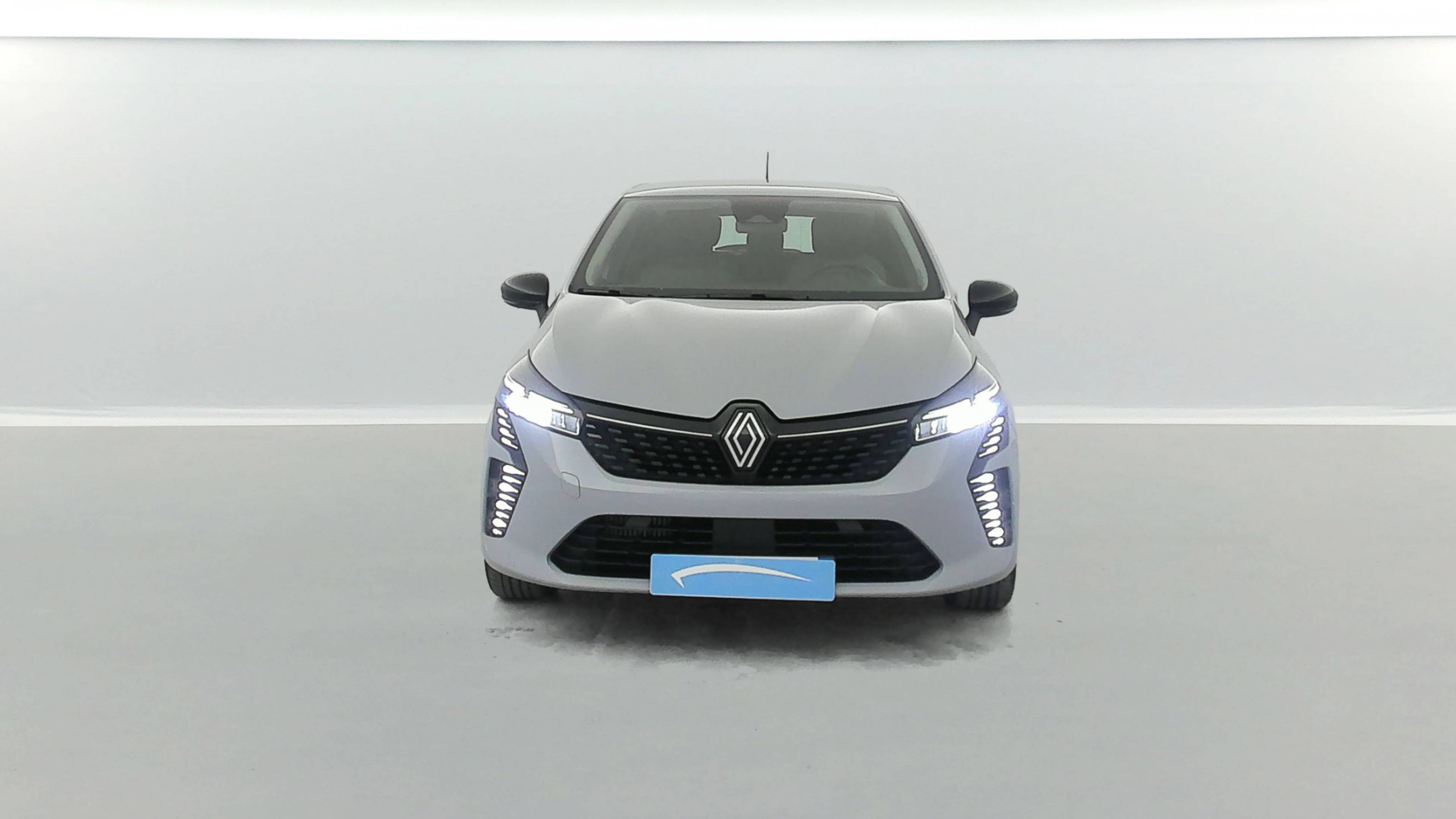 Vente en ligne Renault Clio 5 Clio TCe 90 au prix de 15 900 €