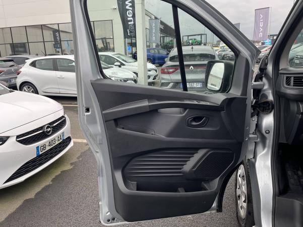 Vente en ligne Renault Trafic  L1 dCi 150 Energy S&S au prix de 32 990 €