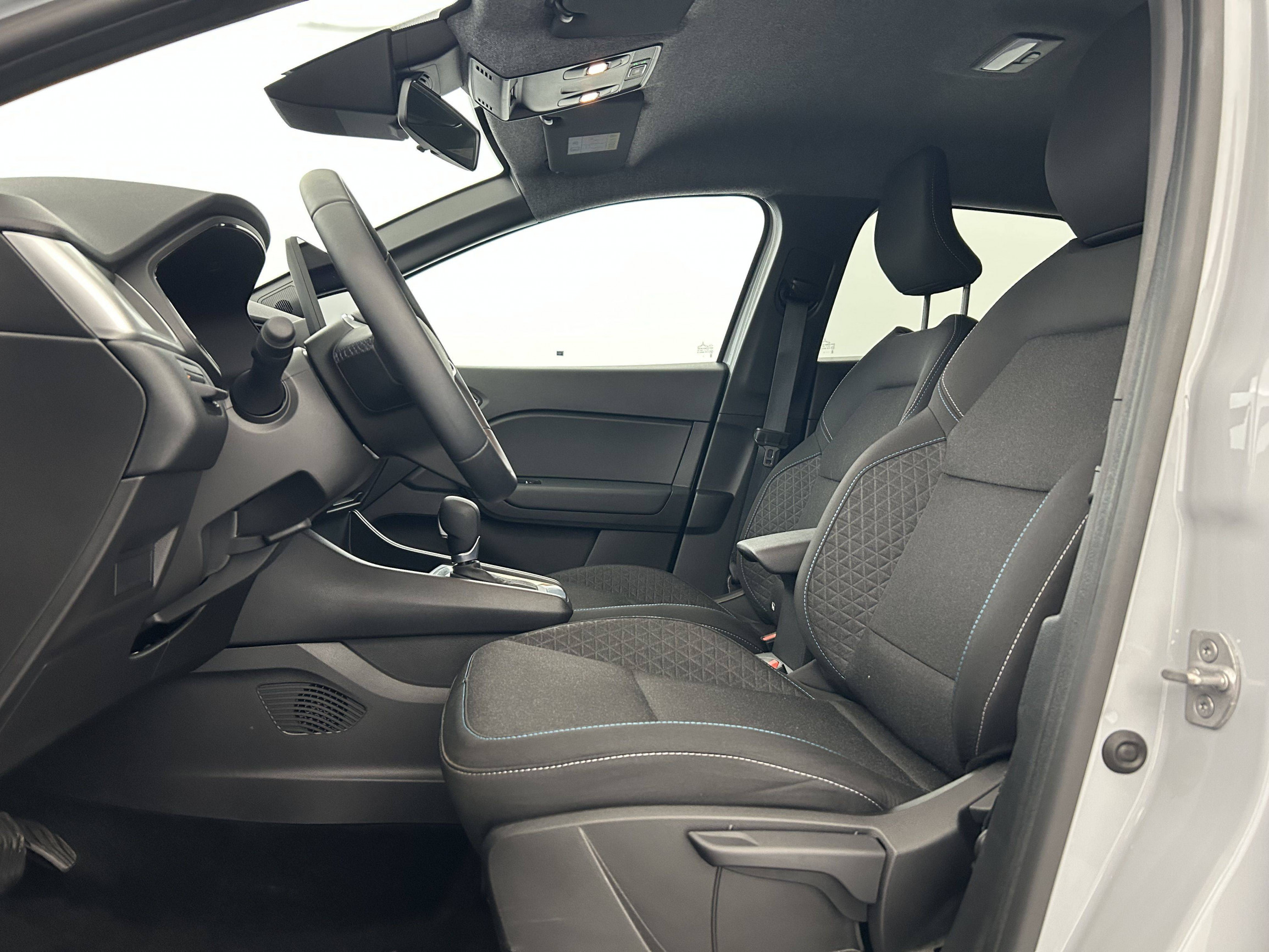 Vente en ligne Renault Symbioz  E-Tech full hybrid 145 au prix de 25 500 €