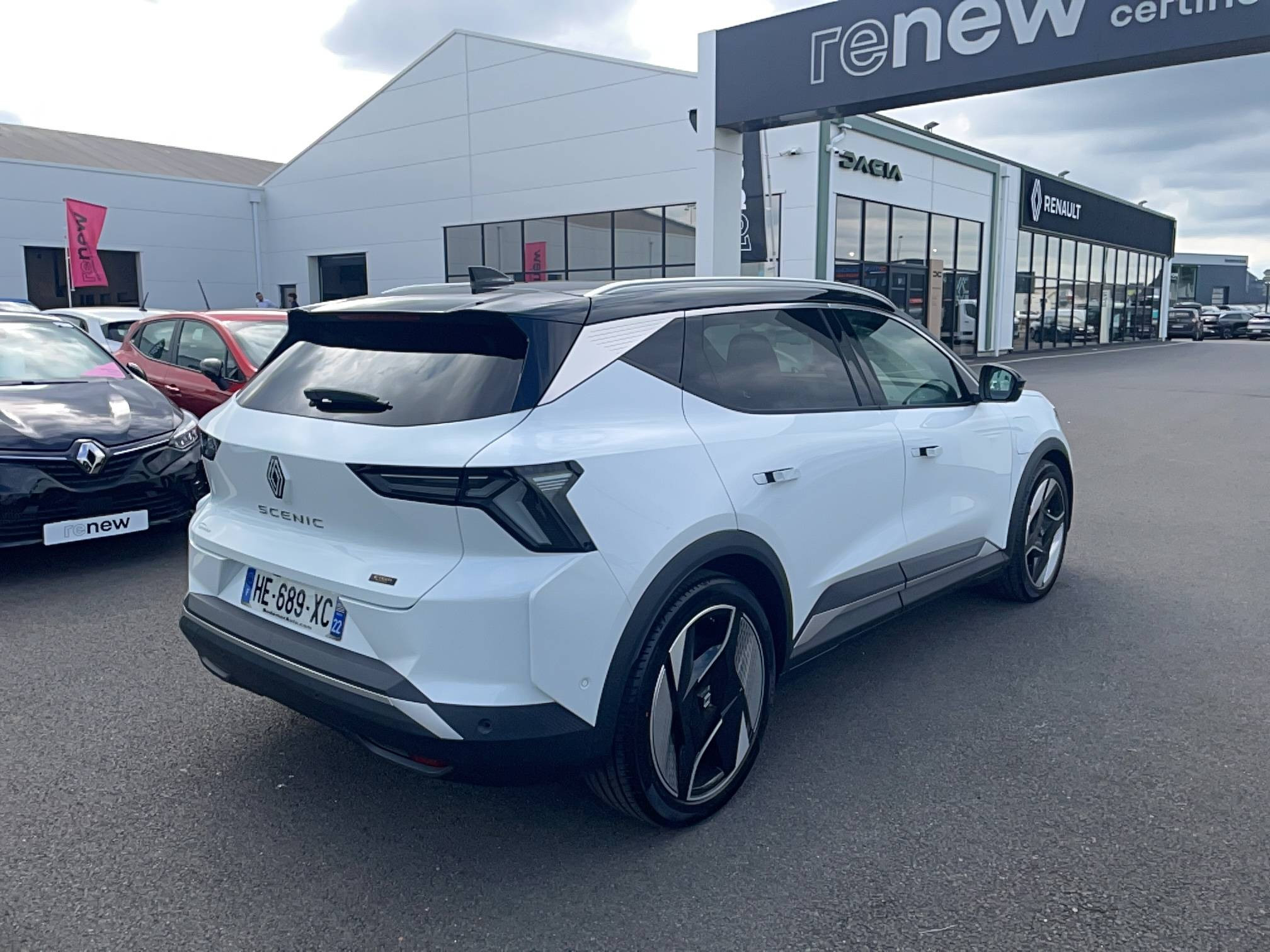 Vente en ligne Renault Scenic E-Tech  220 ch grande autonomie au prix de 45 690 €