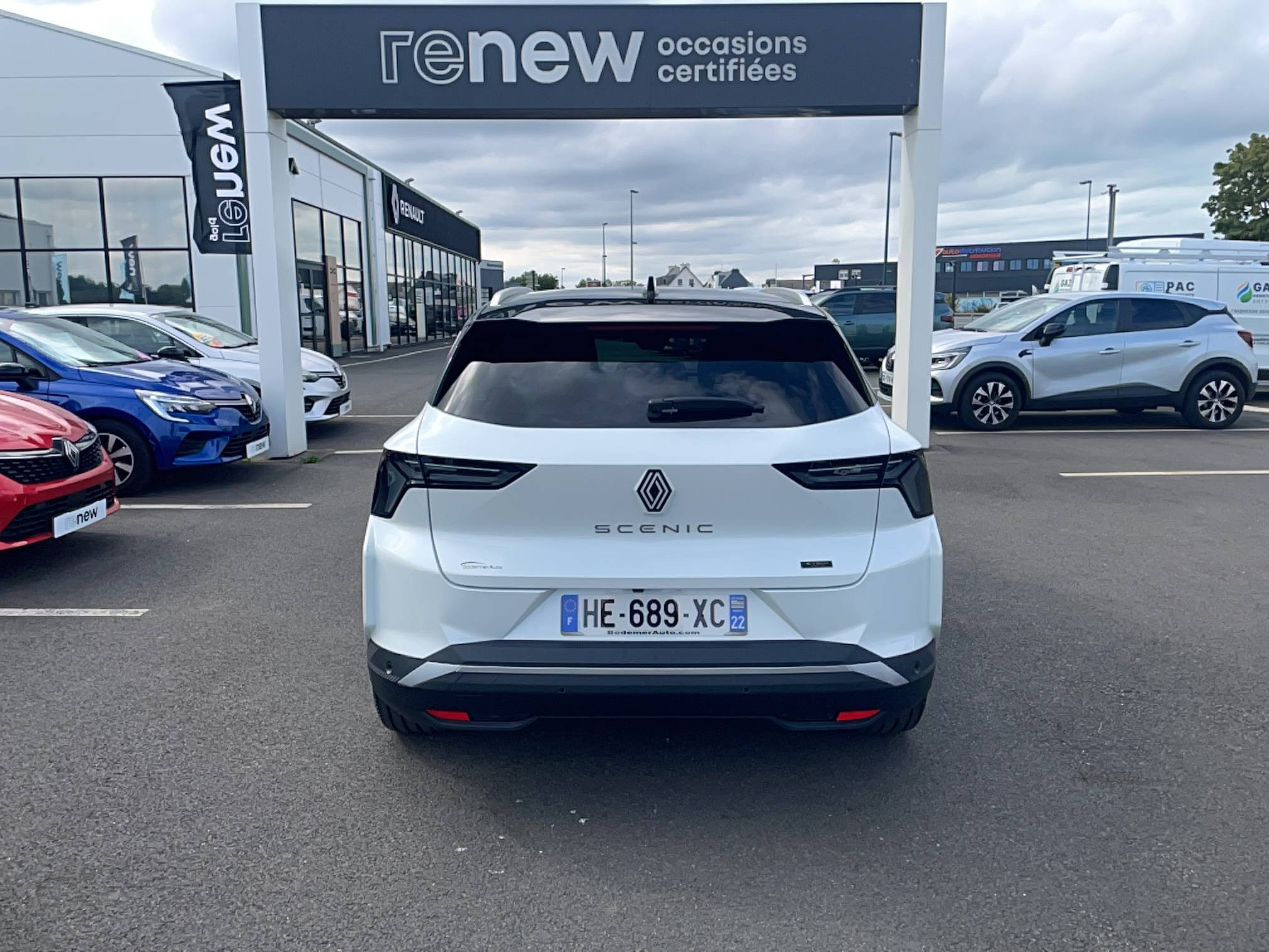 Vente en ligne Renault Scenic E-Tech  220 ch grande autonomie au prix de 45 690 €