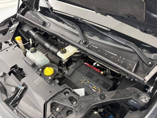 Vente en ligne Renault Trafic Cabine Approfondie TRAFIC CA L1H1 3000 KG BLUE DCI 150 EDC au prix de 27 000 €