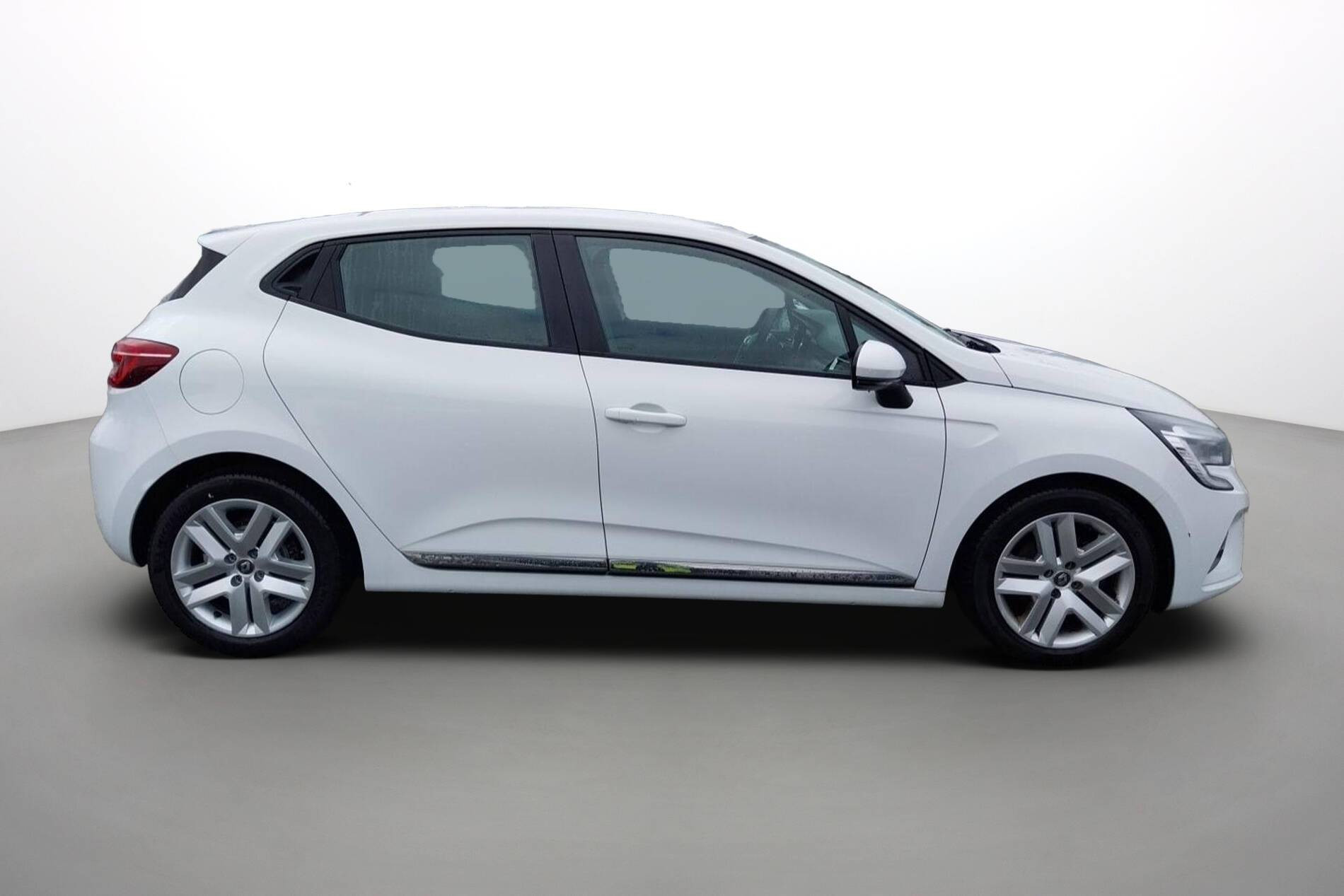 Vente en ligne Renault Clio 5 Clio Blue dCi 85 au prix de 13 100 €