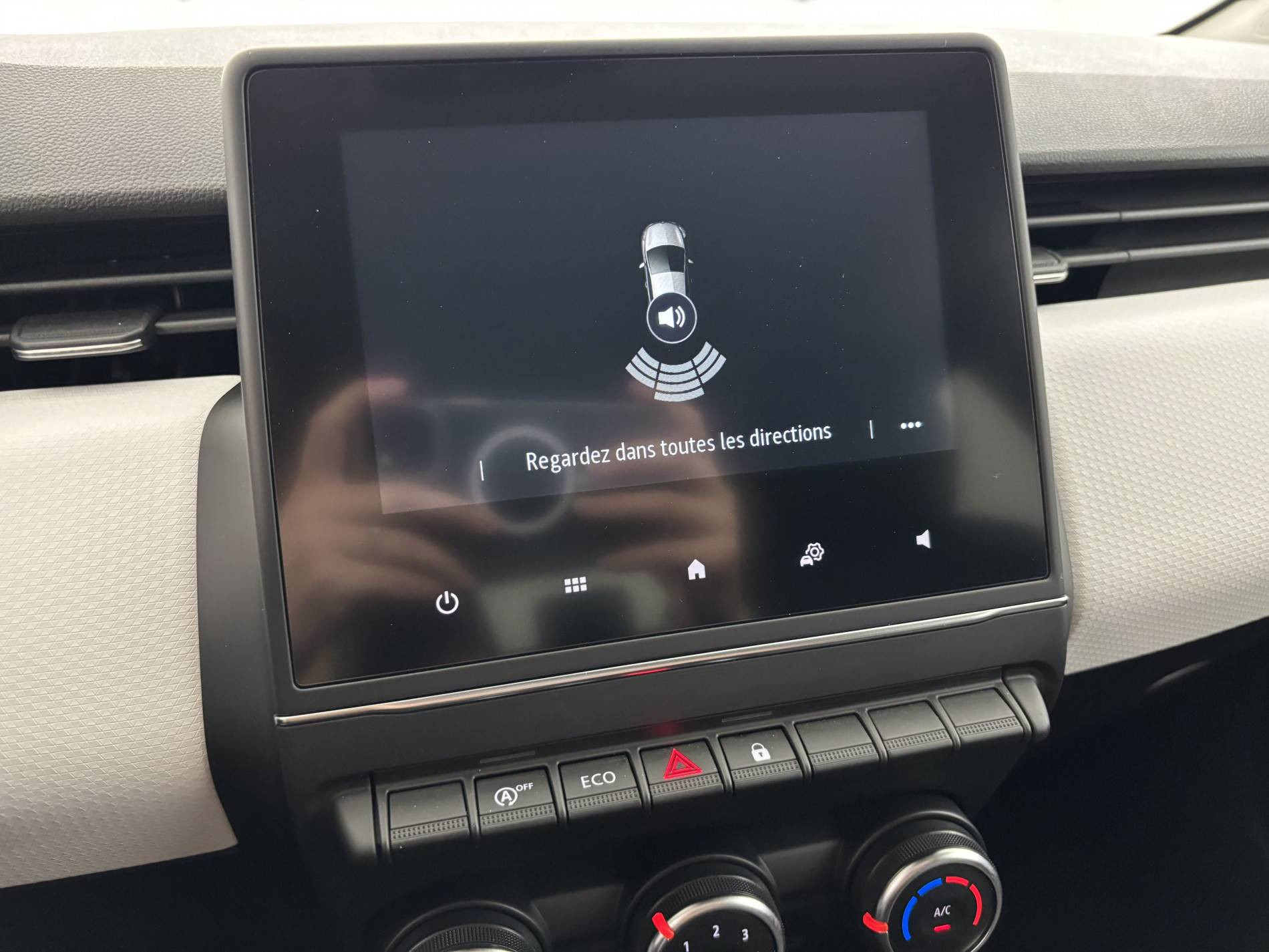 Vente en ligne Renault Clio 5 Clio TCe 90 au prix de 14 350 €