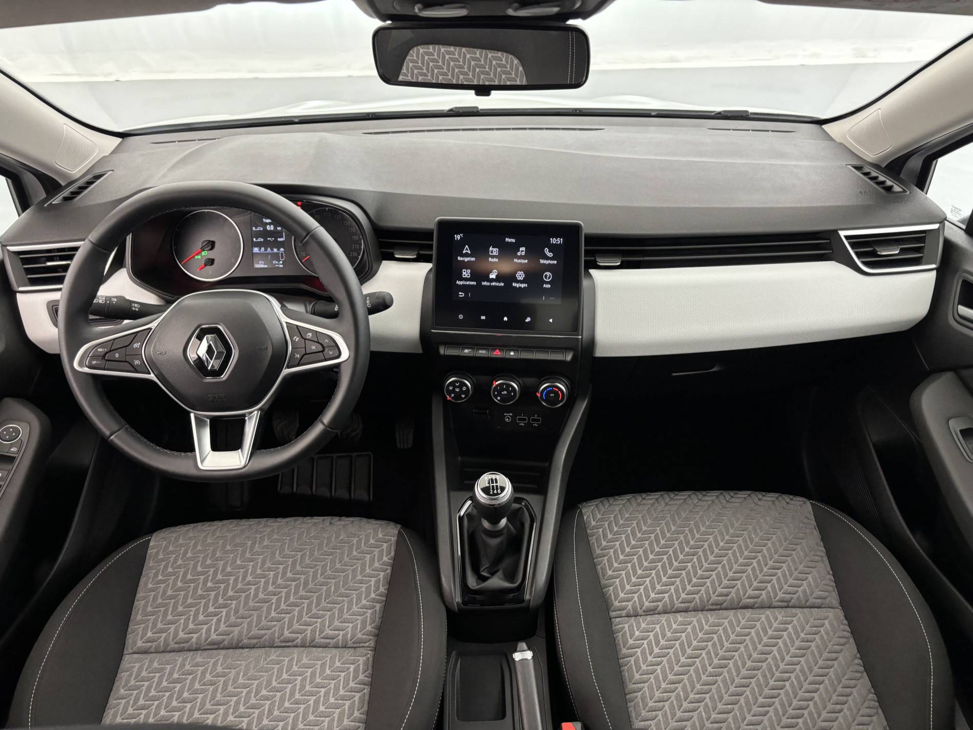 Vente en ligne Renault Clio 5 Clio TCe 90 au prix de 14 350 €