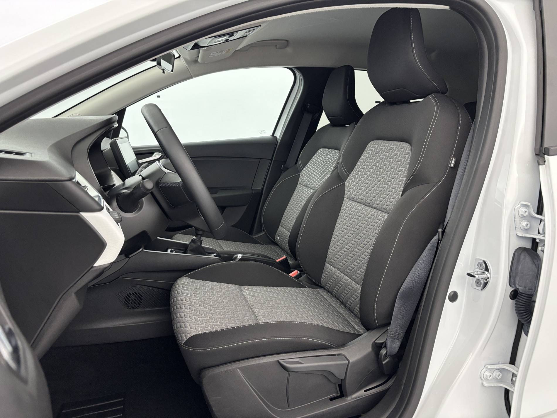 Vente en ligne Renault Clio 5 Clio TCe 90 au prix de 14 350 €