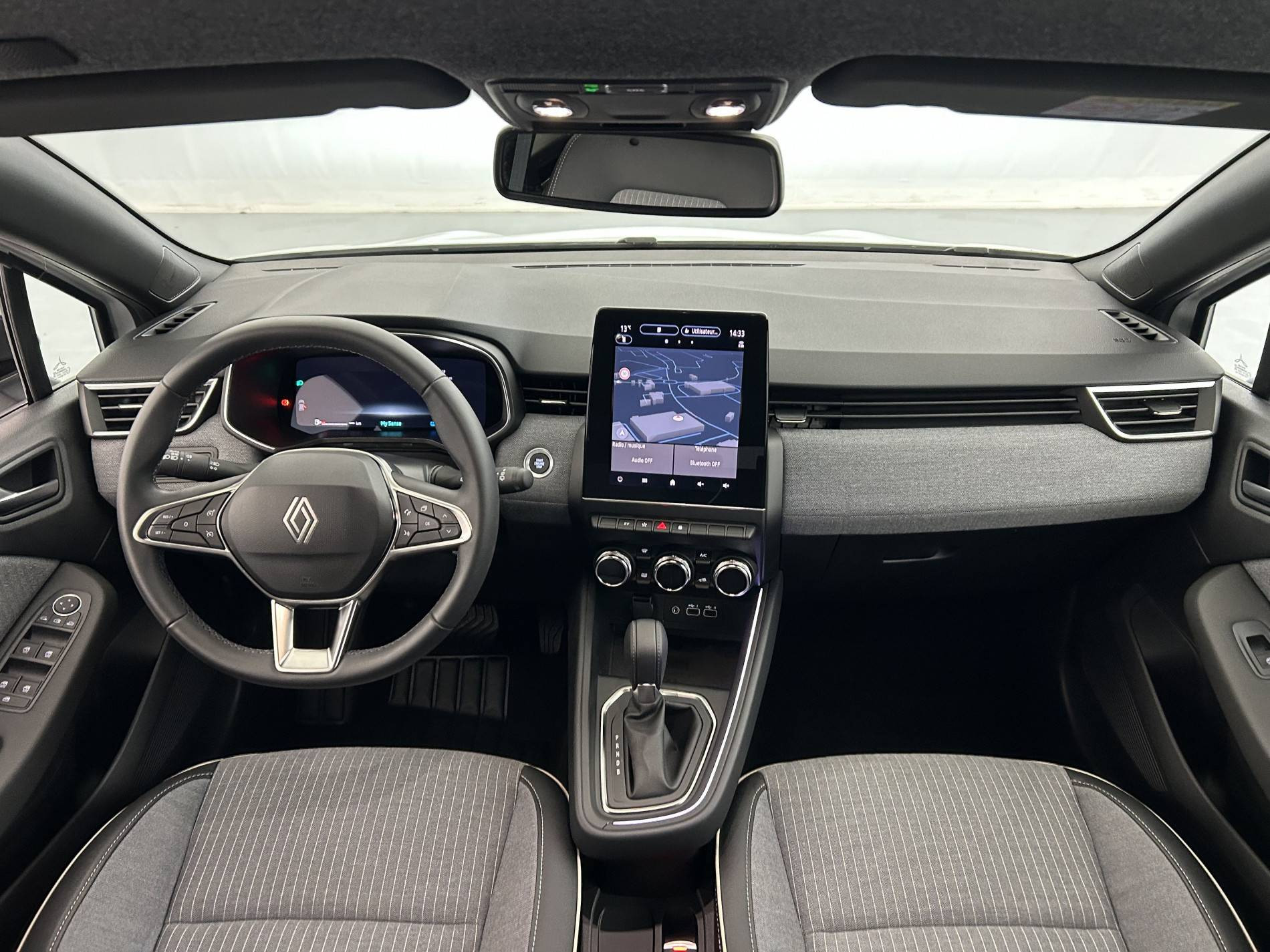 Vente en ligne Renault Clio 5 Clio E-Tech full hybrid 145 ch GSR2 au prix de 22 500 €