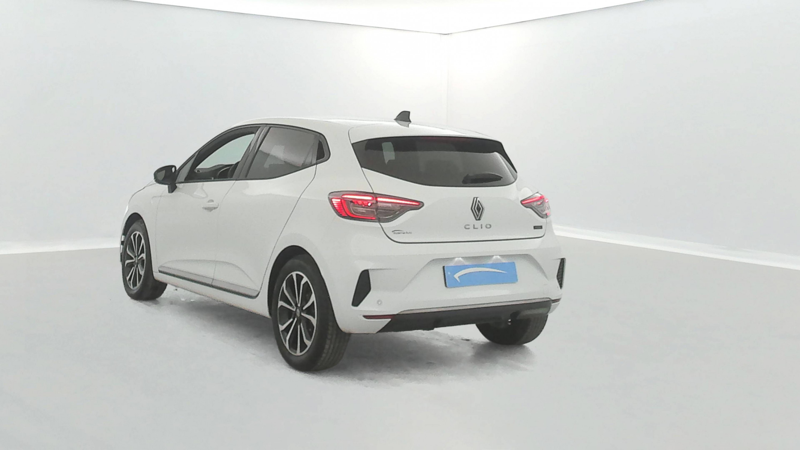 Vente en ligne Renault Clio 5 Clio E-Tech full hybrid 145 ch GSR2 au prix de 22 500 €