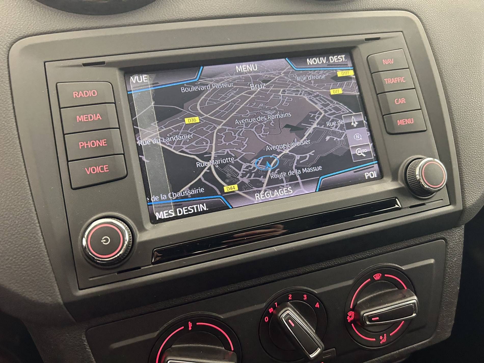 Vente en ligne Seat Ibiza  1.0 75 ch au prix de 10 800 €