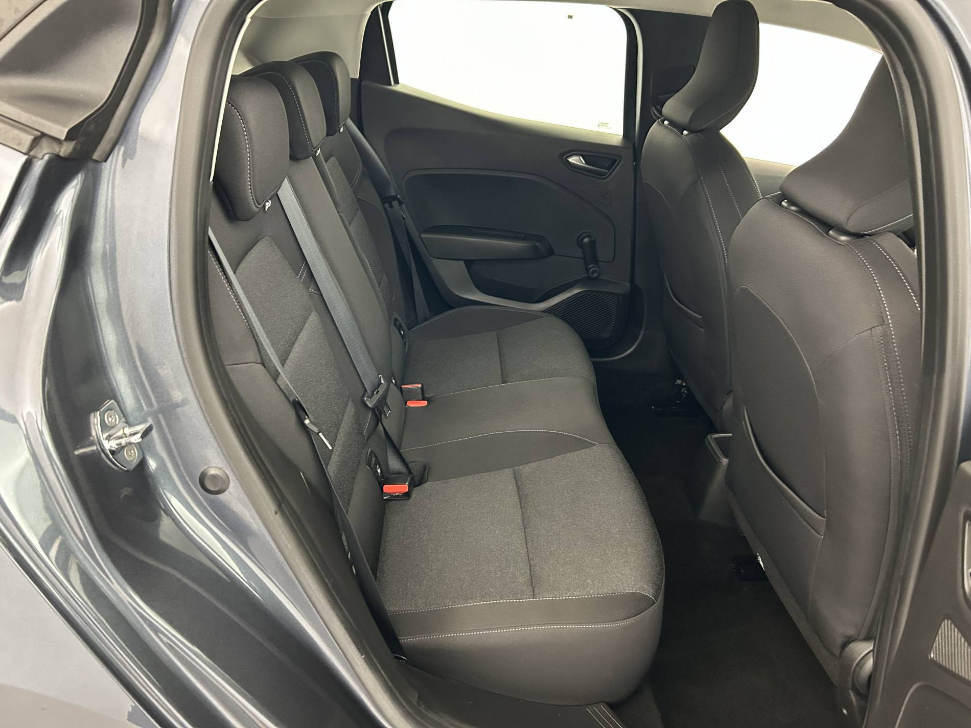 Vente en ligne Renault Clio 5 Clio TCe 100 GPL - 21N au prix de 13 800 €