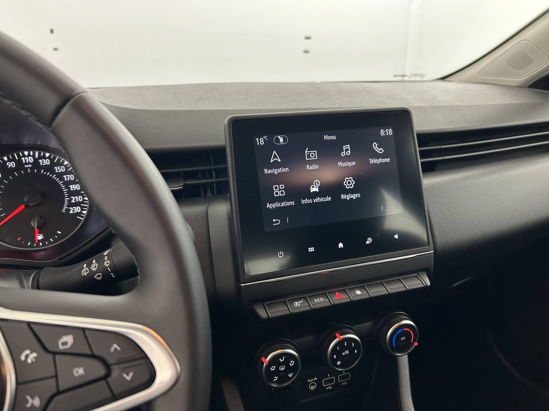 Vente en ligne Renault Clio 5 Clio TCe 100 GPL - 21N au prix de 13 800 €