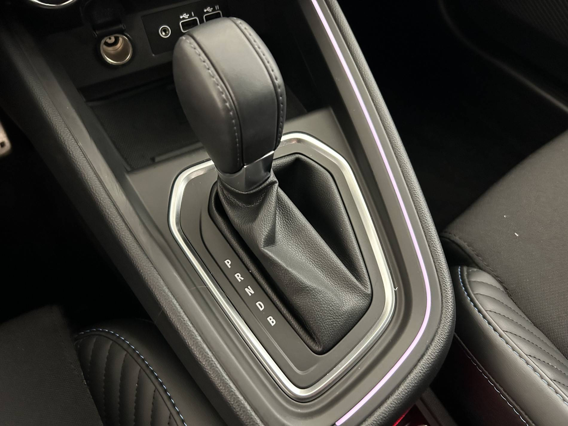 Vente en ligne Renault Clio 5 Clio E-Tech full hybrid 145 au prix de 21 500 €