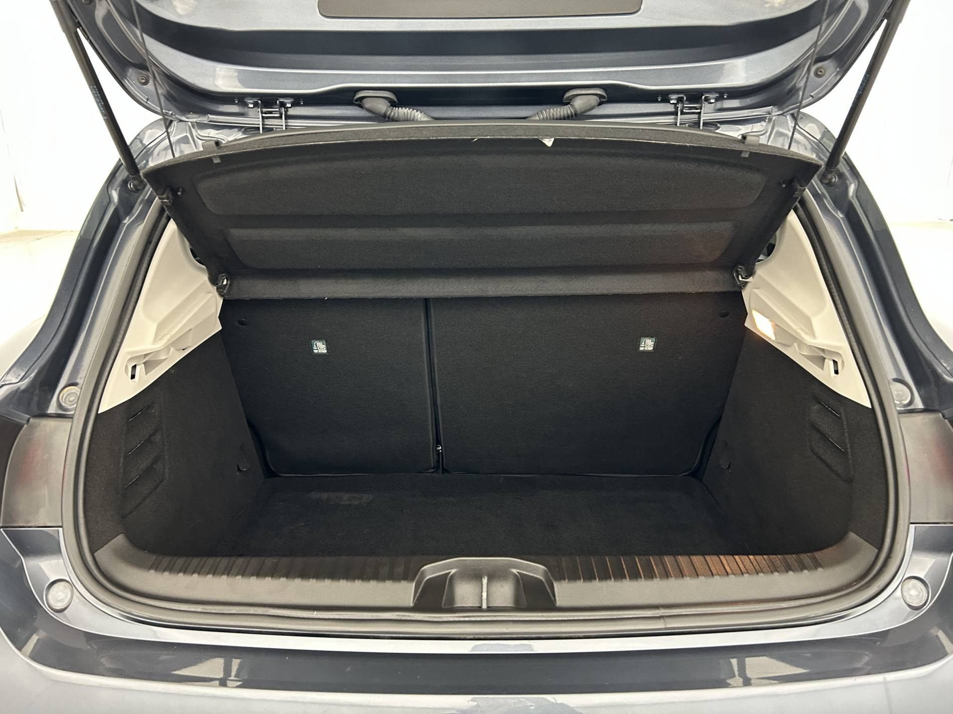 Vente en ligne Renault Clio 5 Clio TCe 100 GPL - 21N au prix de 13 800 €