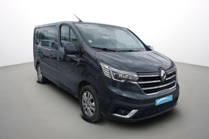 Vente en ligne Renault Trafic Cabine Approfondie TRAFIC CA L1H1 3000 KG BLUE DCI 150 EDC au prix de 27 000 €