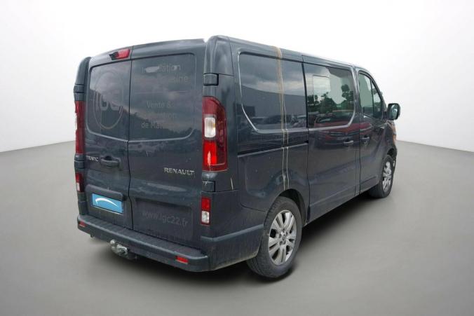 Vente en ligne Renault Trafic Cabine Approfondie TRAFIC CA L1H1 3000 KG BLUE DCI 150 EDC au prix de 27 000 €