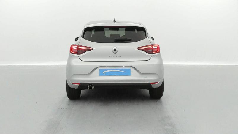 Vente en ligne Renault Clio 5 Clio TCe 90 au prix de 16 490 €