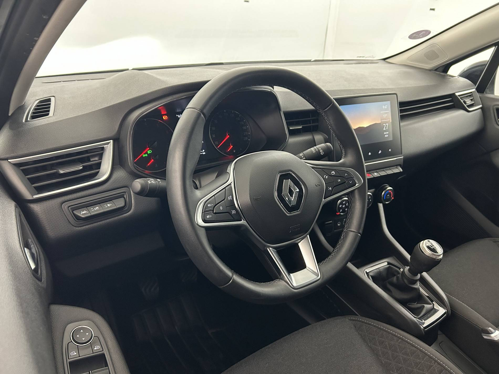 Vente en ligne Renault Clio 5 Clio TCe 90 au prix de 13 900 €