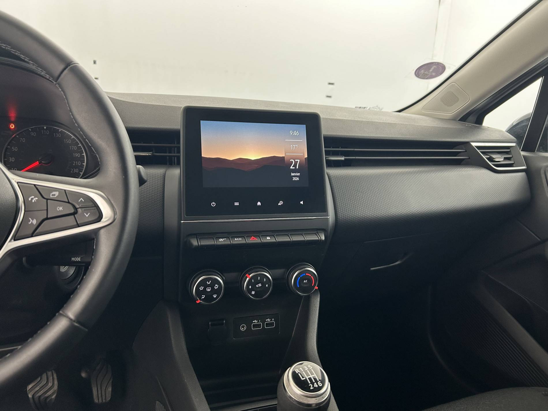 Vente en ligne Renault Clio 5 Clio TCe 90 au prix de 13 900 €