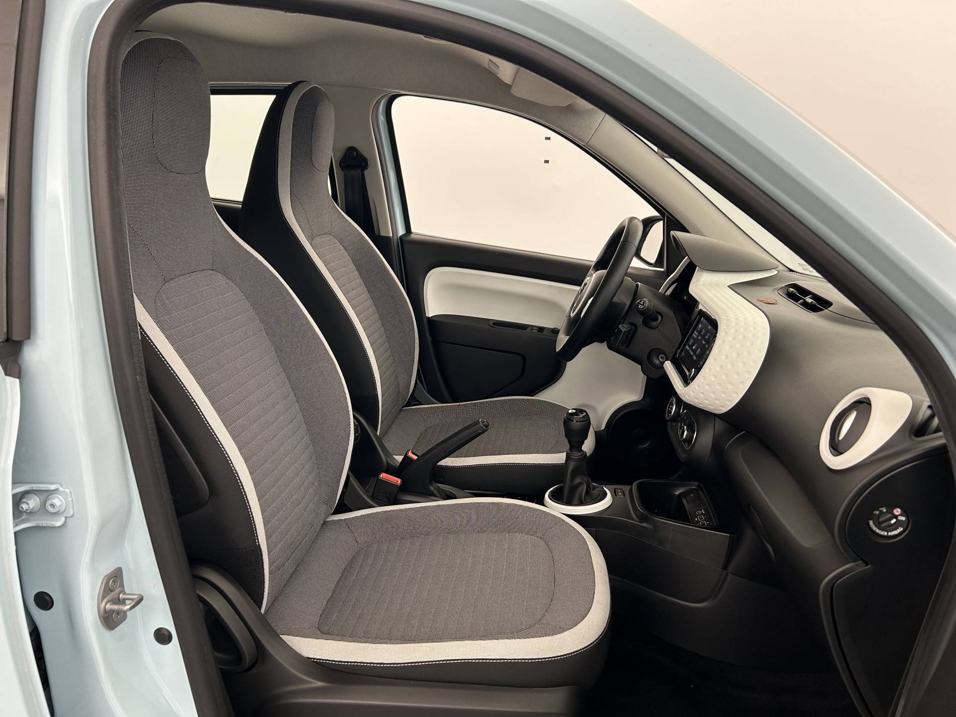 Vente en ligne Renault Twingo 3  SCe 65 au prix de 12 500 €