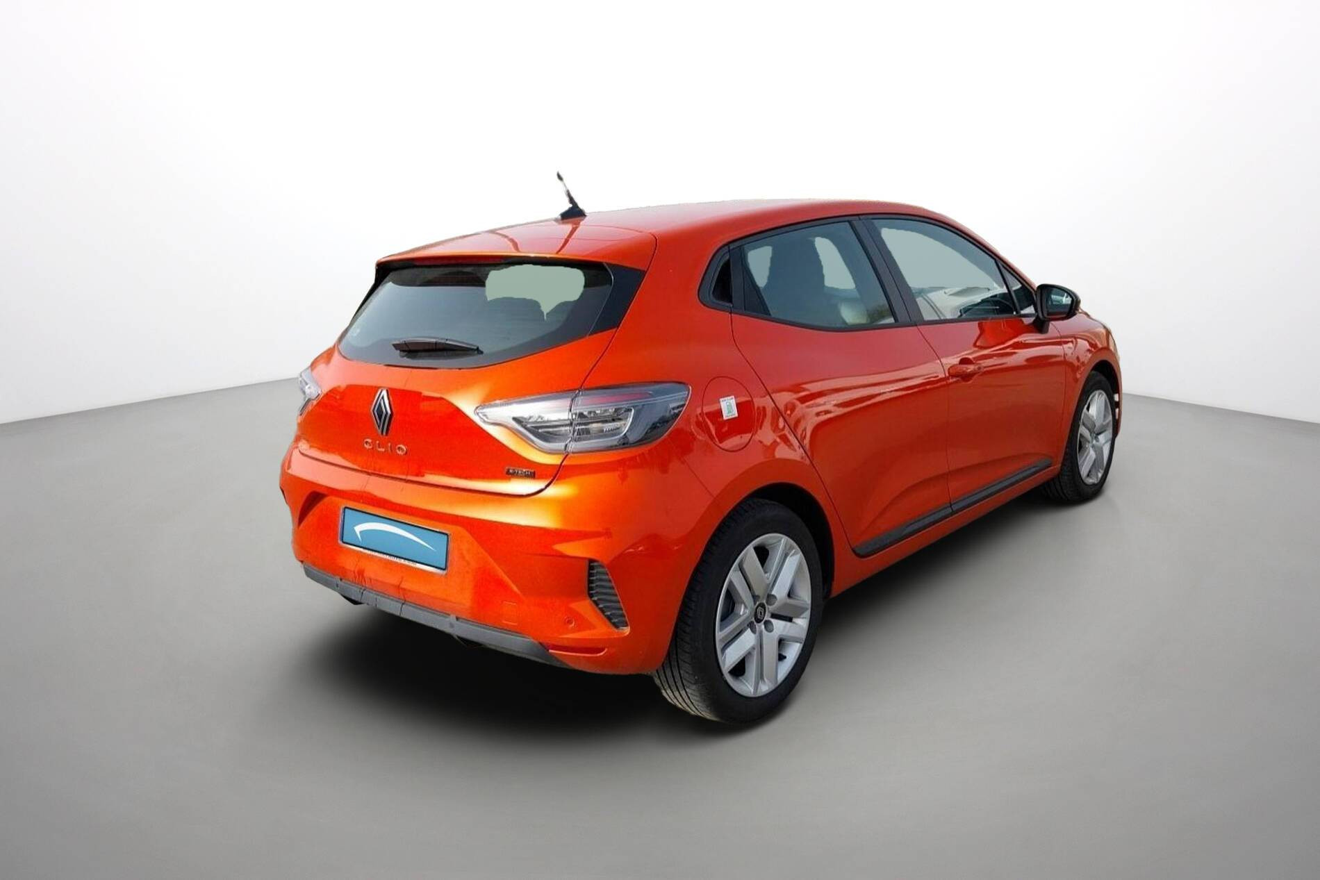 Vente en ligne Renault Clio 5 Clio E-Tech full hybrid 145 ch GSR2 au prix de 19 990 €