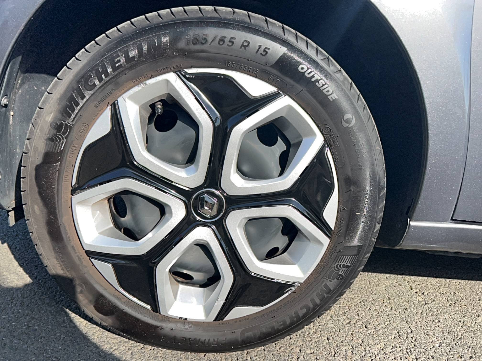 Vente en ligne Renault Twingo 3  SCe 65 au prix de 12 800 €