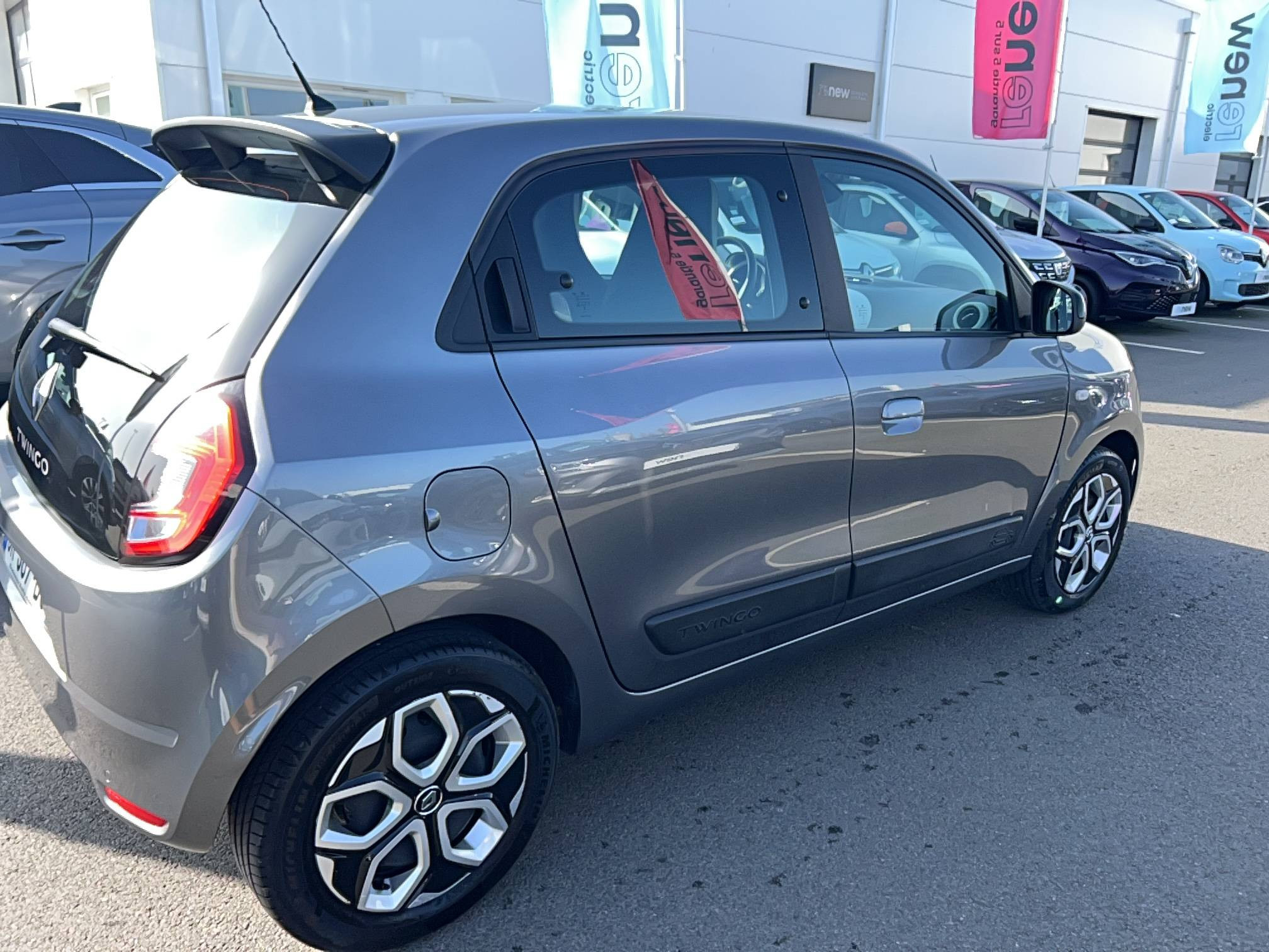 Vente en ligne Renault Twingo 3  SCe 65 au prix de 12 800 €