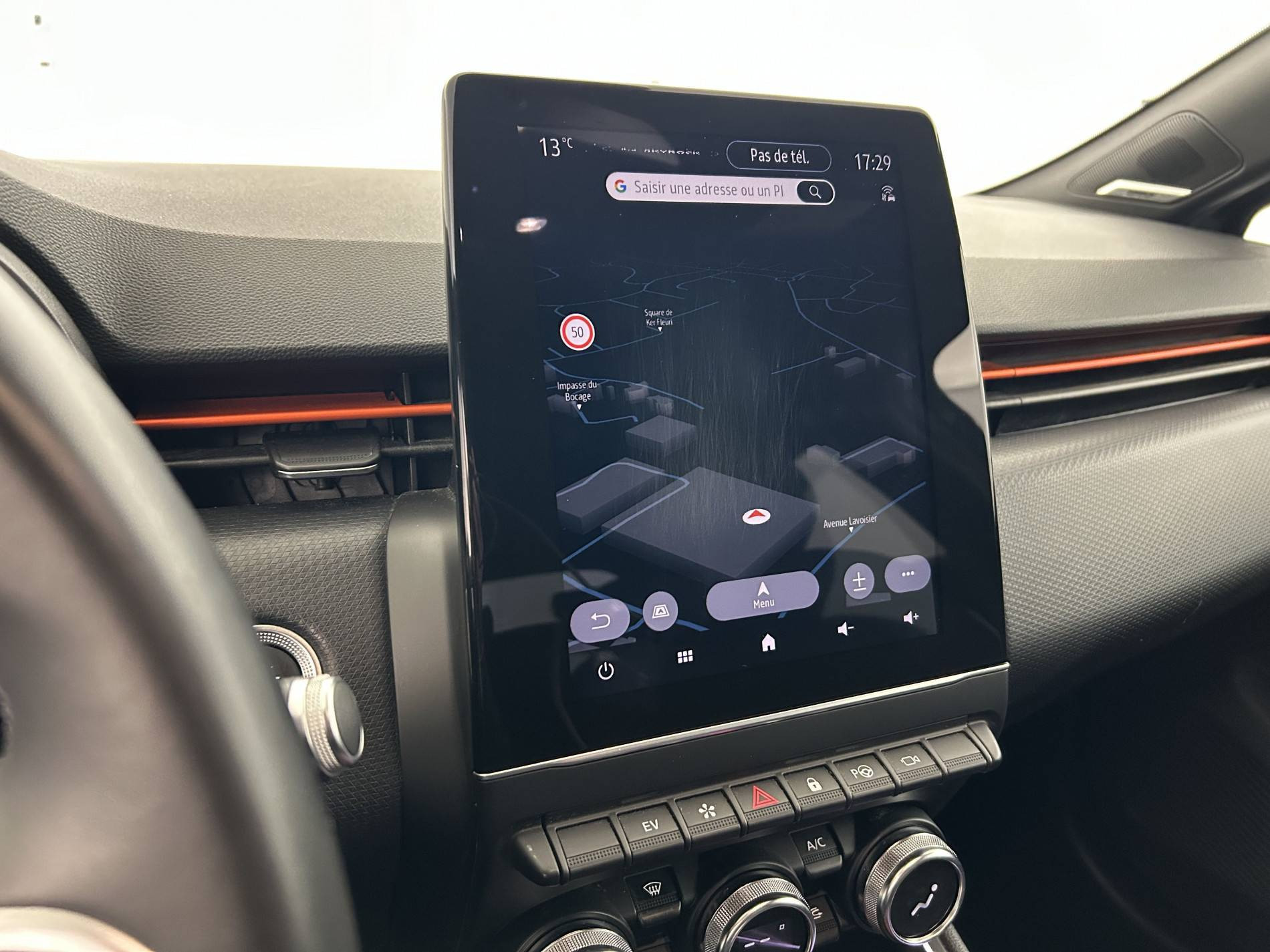 Vente en ligne Renault Clio 5 Clio E-Tech 140 au prix de 16 300 €