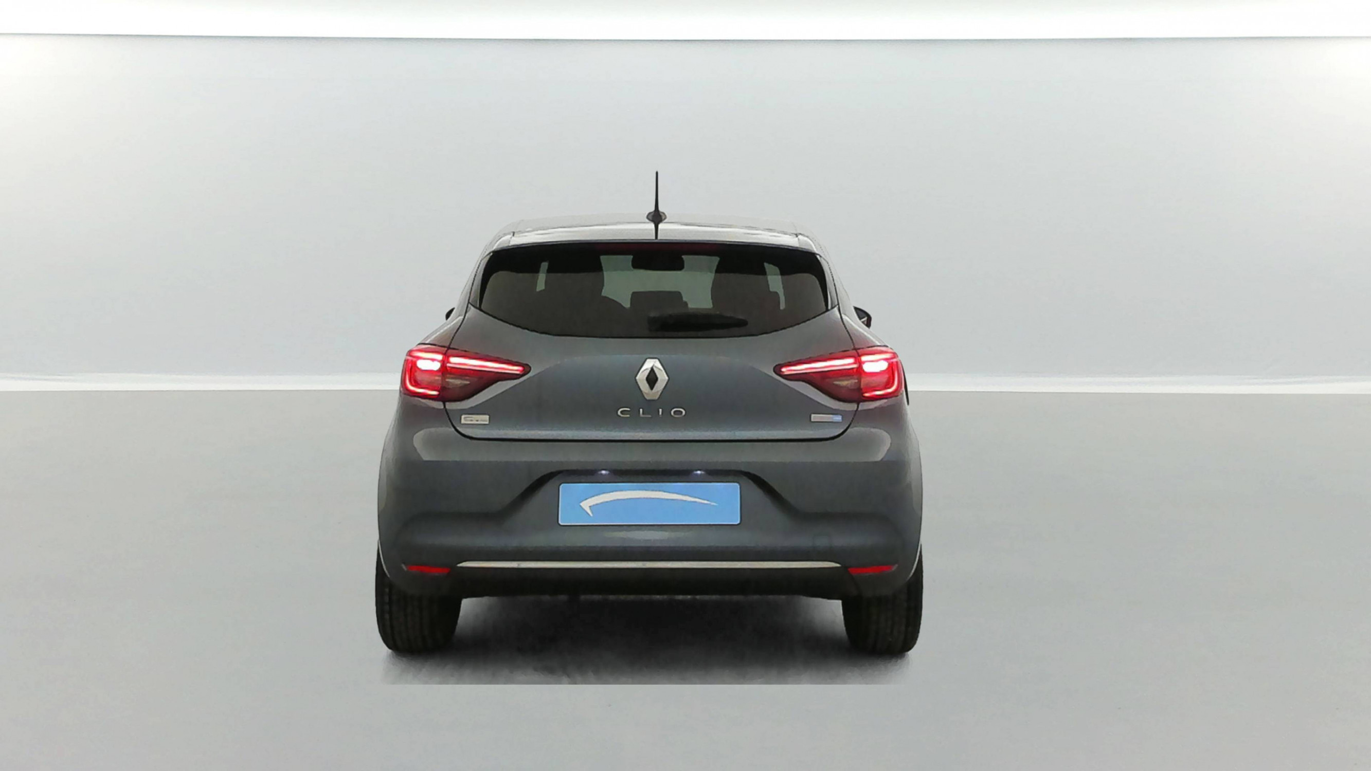 Vente en ligne Renault Clio 5 Clio E-Tech 140 au prix de 16 300 €