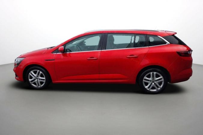 Vente en ligne Renault Megane 4 Estate Mégane IV Estate Blue dCi 115 au prix de 12 300 €