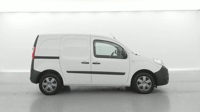 Vente en ligne Renault Kangoo Express  GRAND VOLUME BLUE DCI 115 au prix de 12 490 €