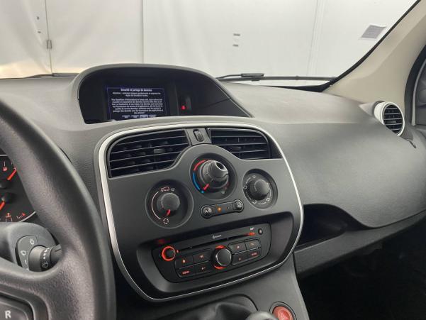 Vente en ligne Renault Kangoo Express  GRAND VOLUME BLUE DCI 115 au prix de 12 490 €