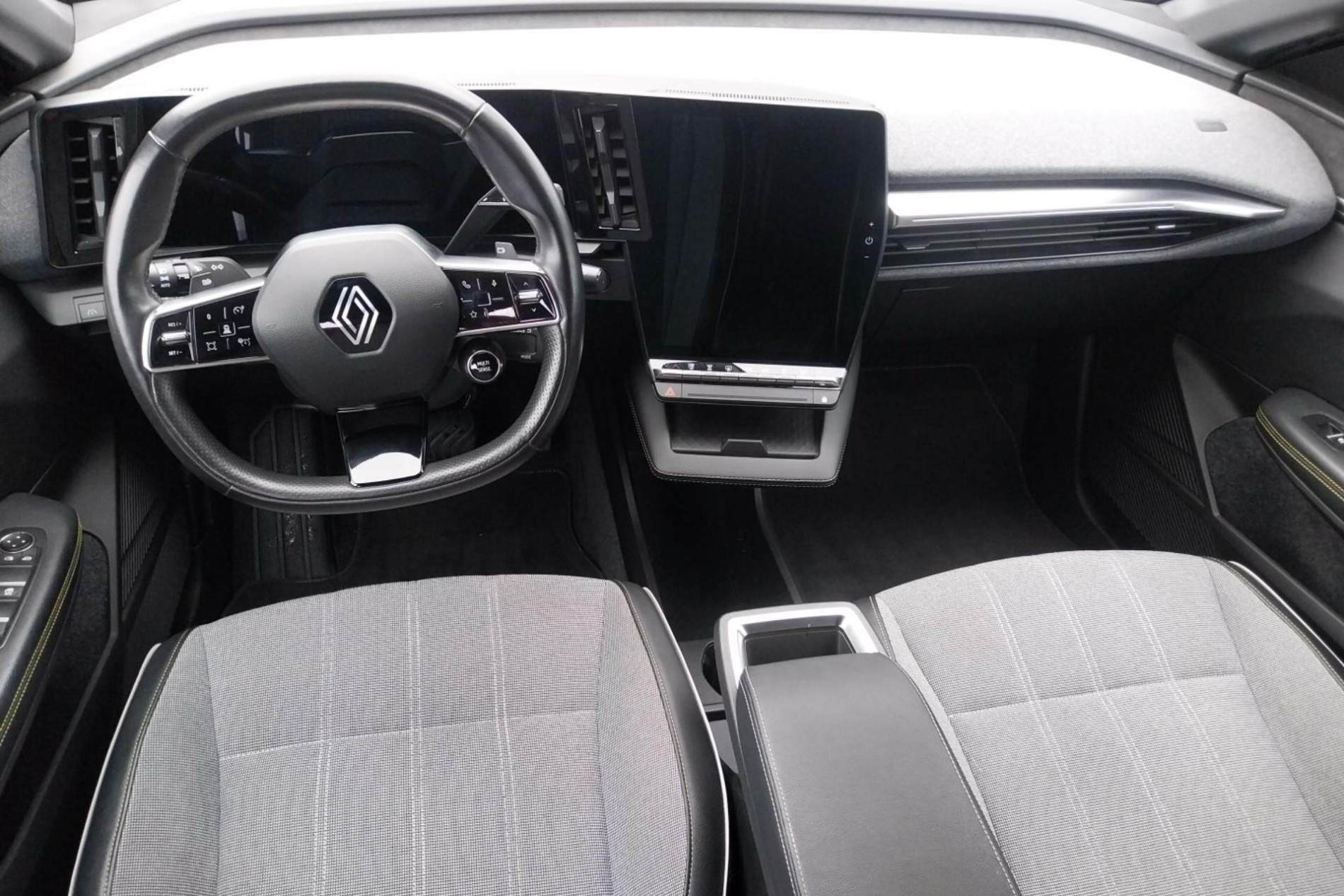 Vente en ligne Renault Megane E-Tech  EV60 220 ch super charge au prix de 22 000 €