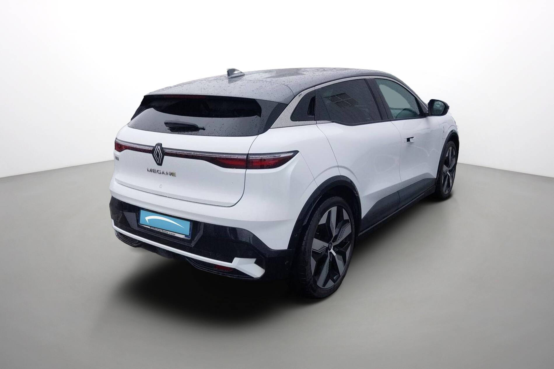 Vente en ligne Renault Megane E-Tech  EV60 220 ch super charge au prix de 22 000 €