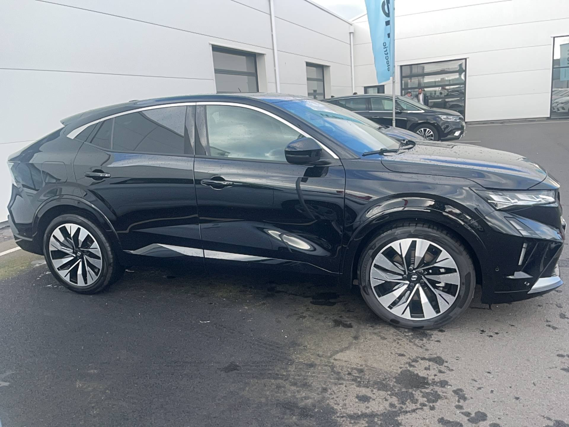 Vente en ligne Renault Rafale  E-Tech full hybrid 200 au prix de 39 990 €