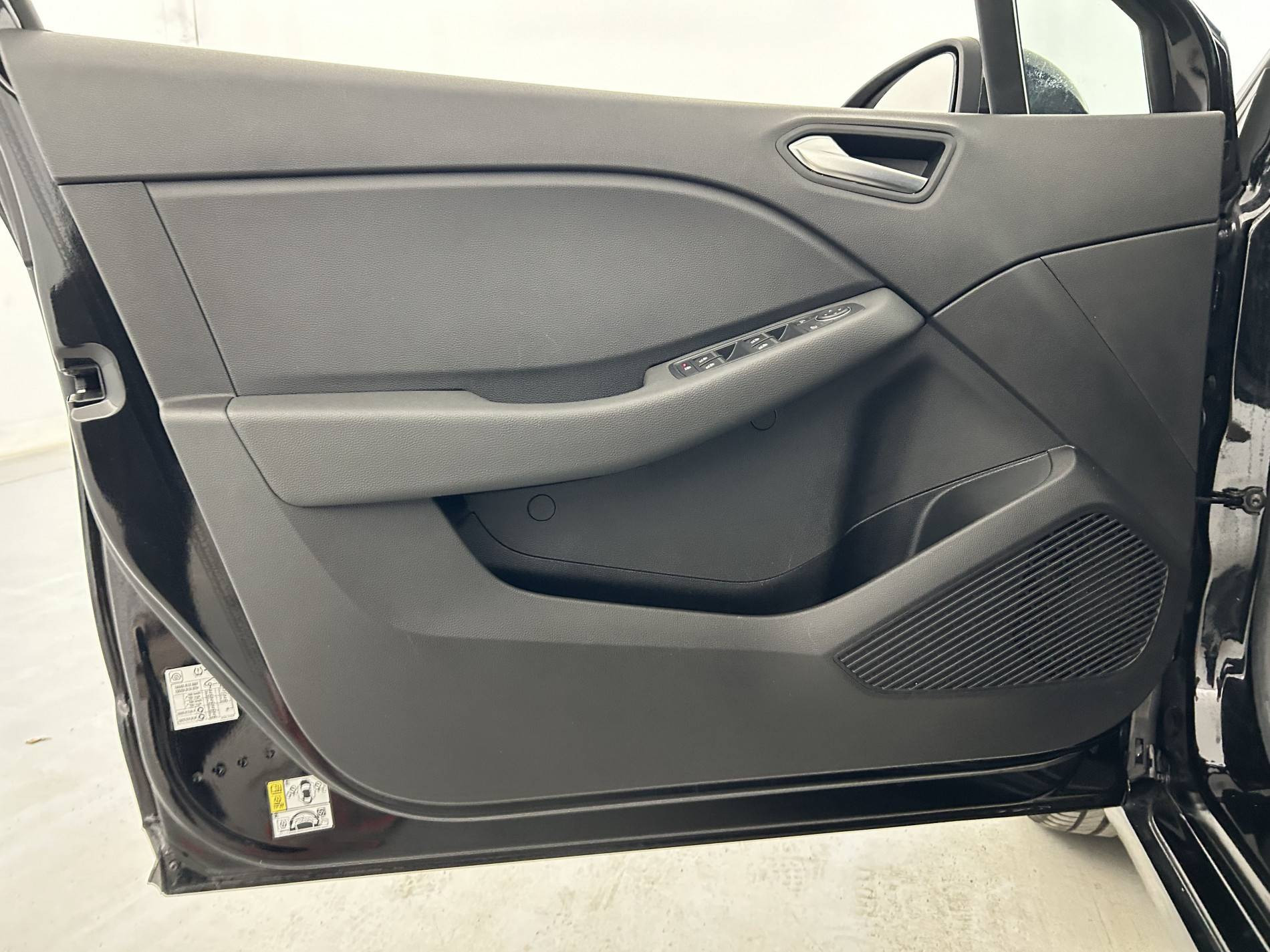 Vente en ligne Renault Clio 5 Clio TCe 90 au prix de 14 250 €