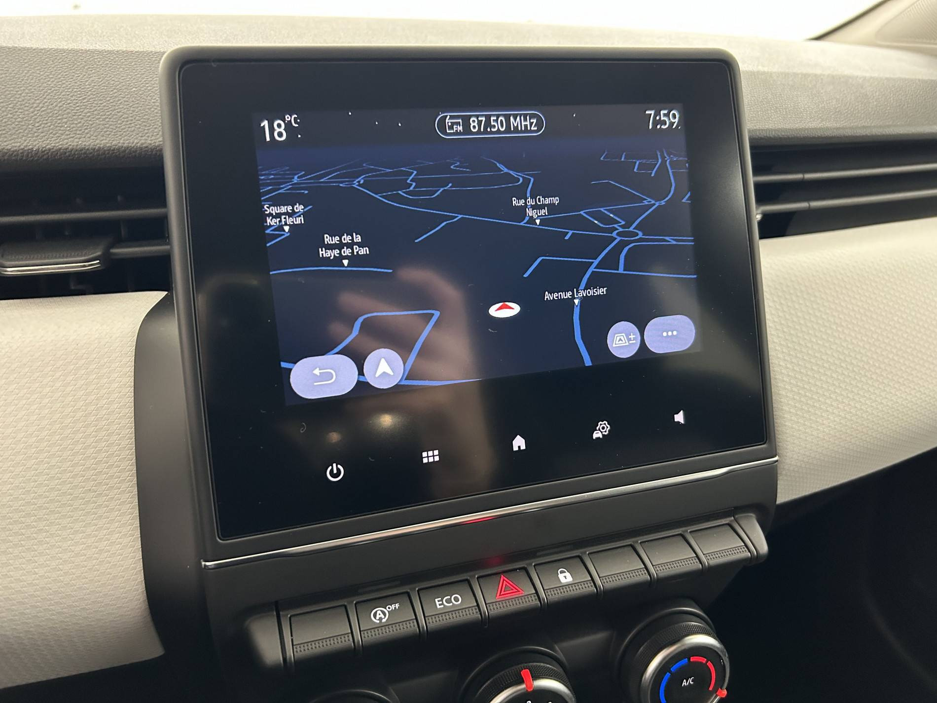 Vente en ligne Renault Clio 5 Clio TCe 90 au prix de 14 250 €