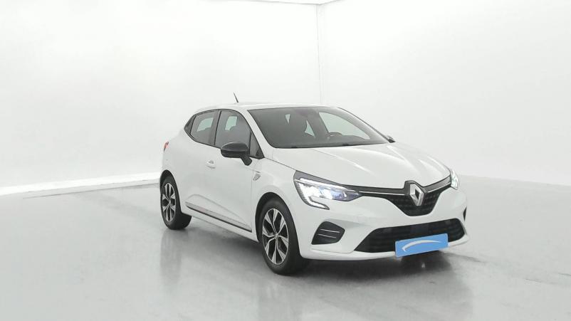 Vente en ligne Renault Clio 5 Clio TCe 90 - 21N au prix de 15 950 €