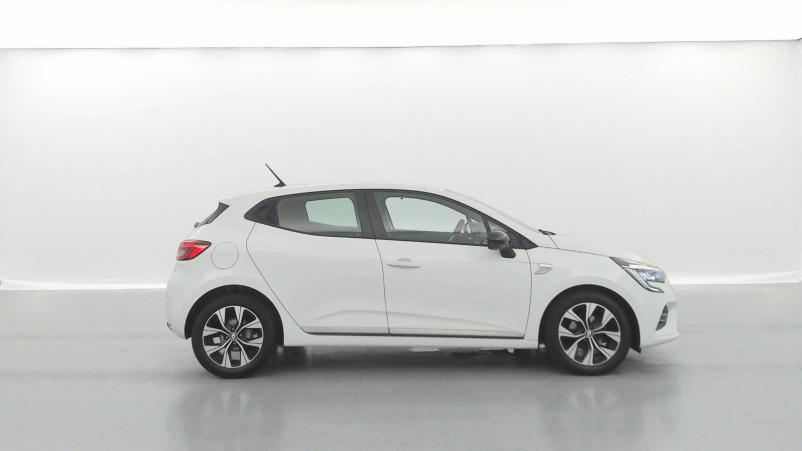 Vente en ligne Renault Clio 5 Clio TCe 90 - 21N au prix de 15 950 €