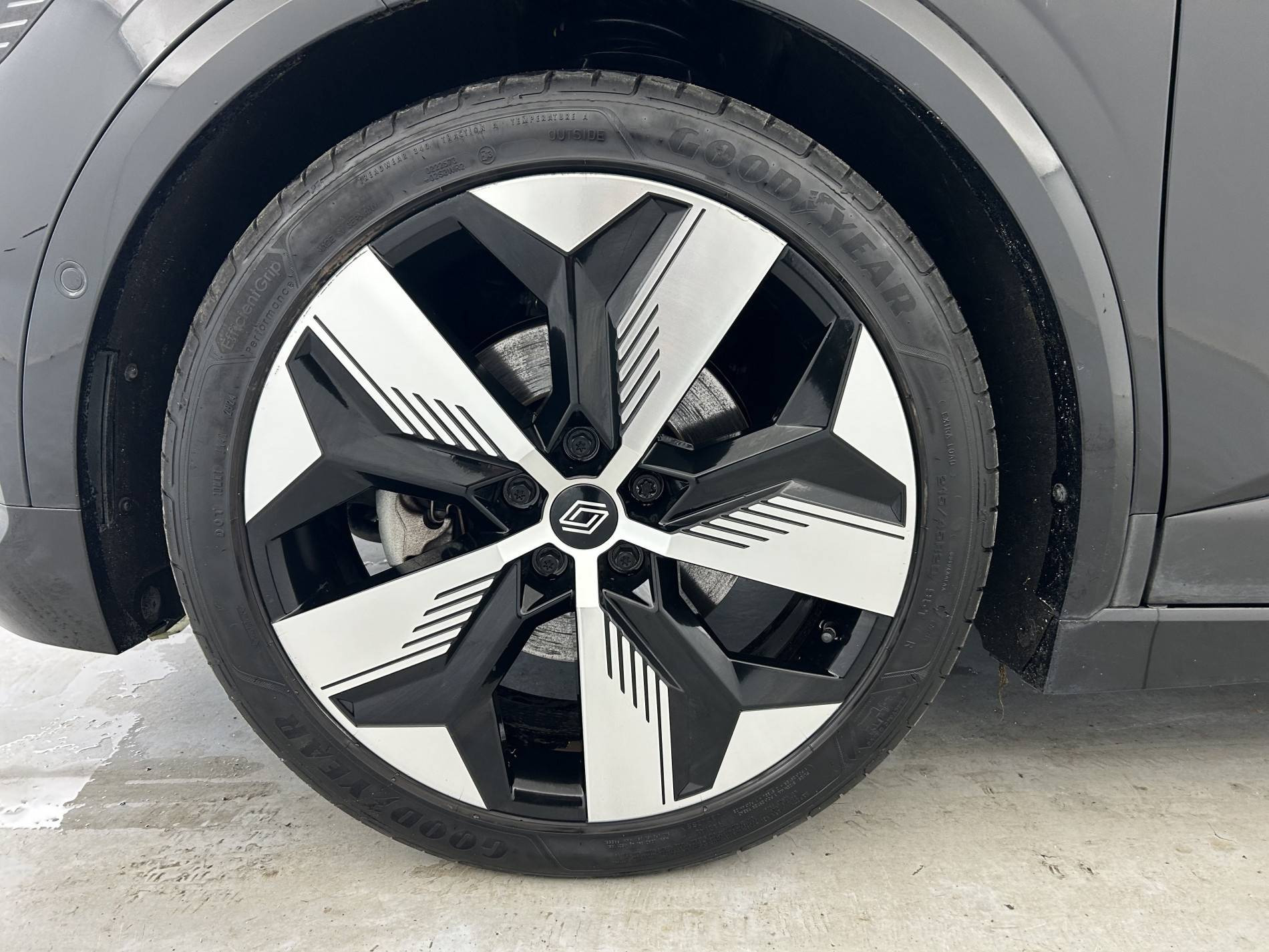 Vente en ligne Renault Megane E-Tech  EV60 220 ch super charge au prix de 23 000 €