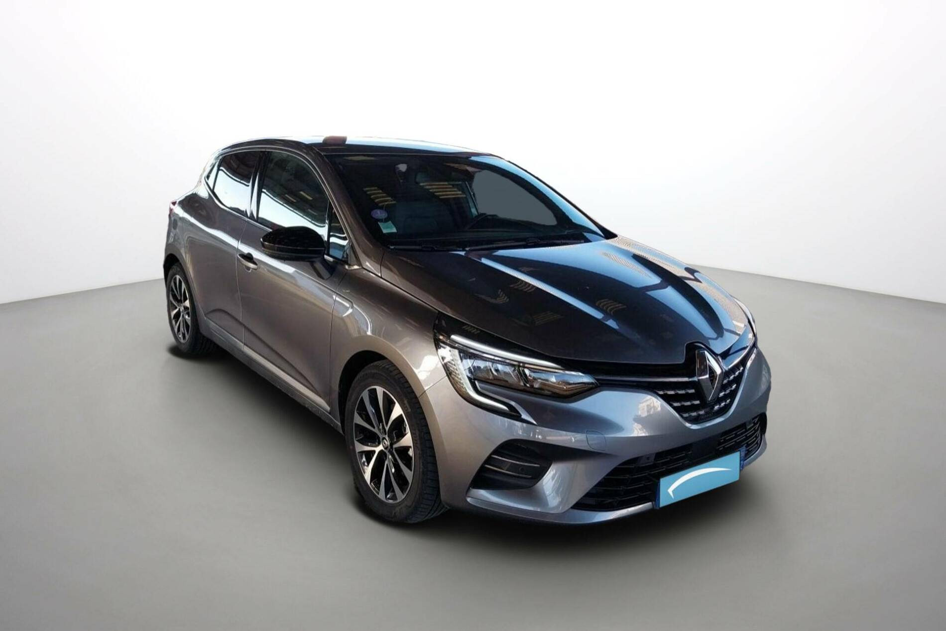 Vente en ligne Renault Clio 5 Clio E-Tech full hybrid 145 au prix de 20 300 €